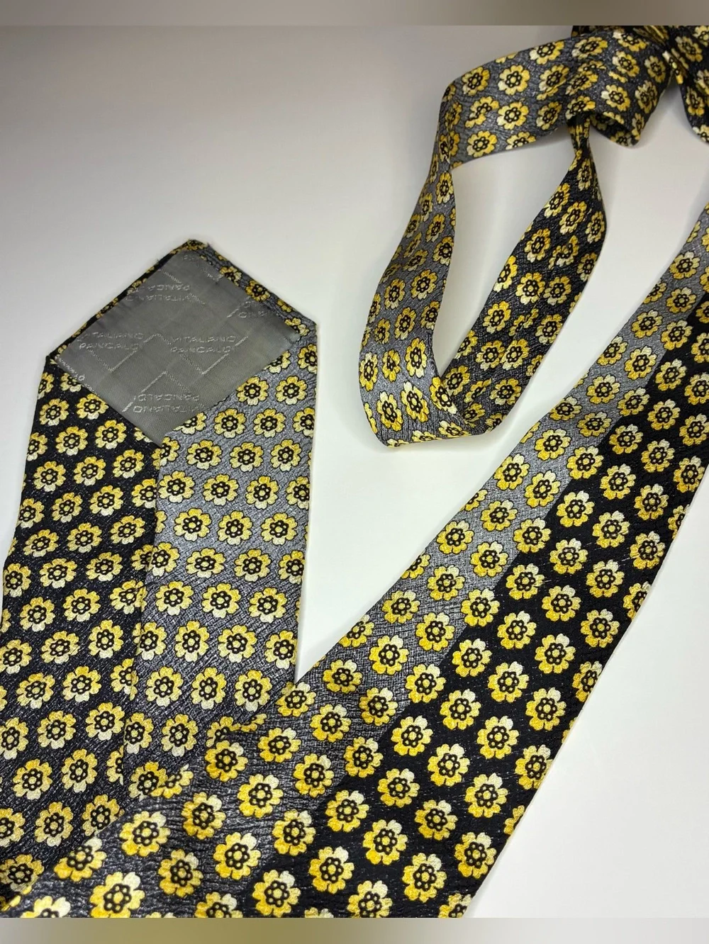 VTG -VITALIANO PANCALDI Rare Luxury Two Tone Weave Tie with Gold Logo Plaque